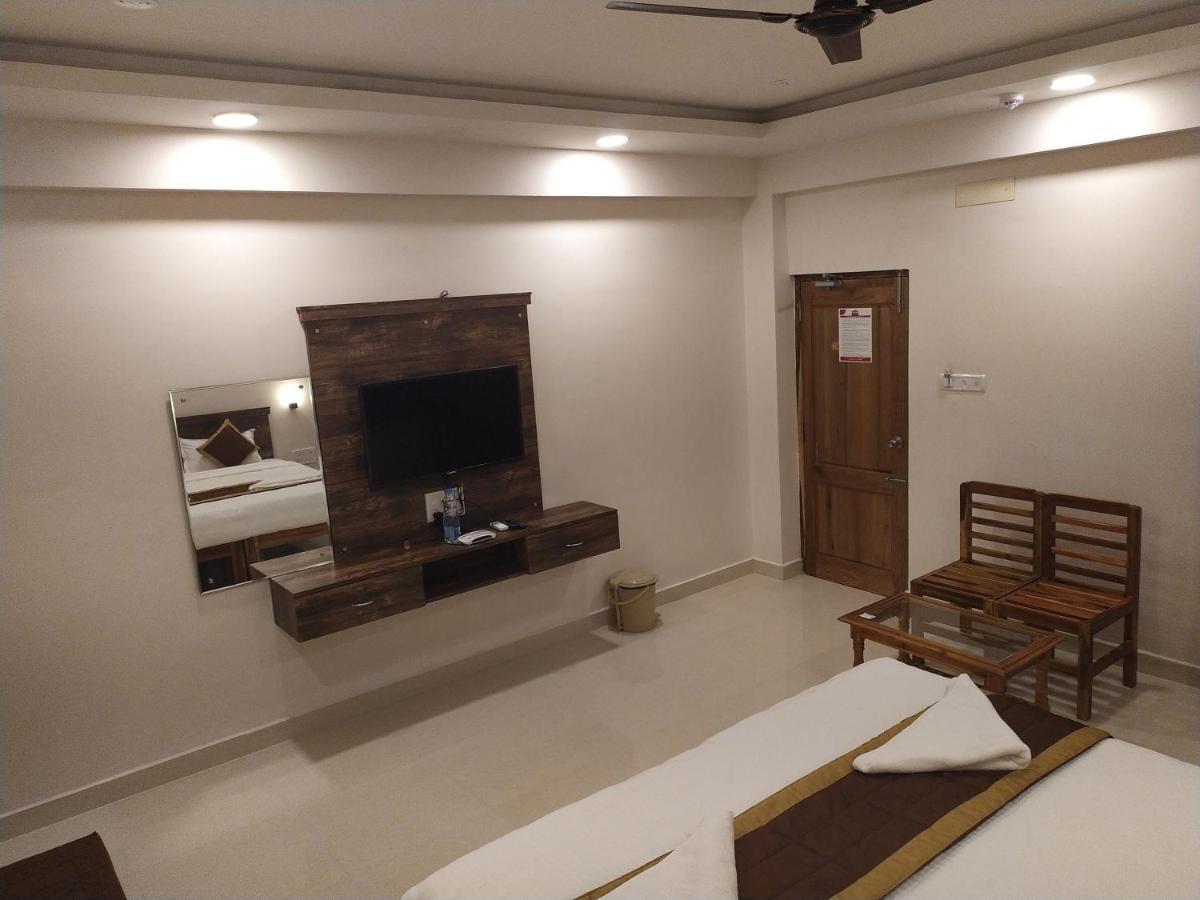 Hotel Rani And Rani Residency Pondicherry Exterior foto