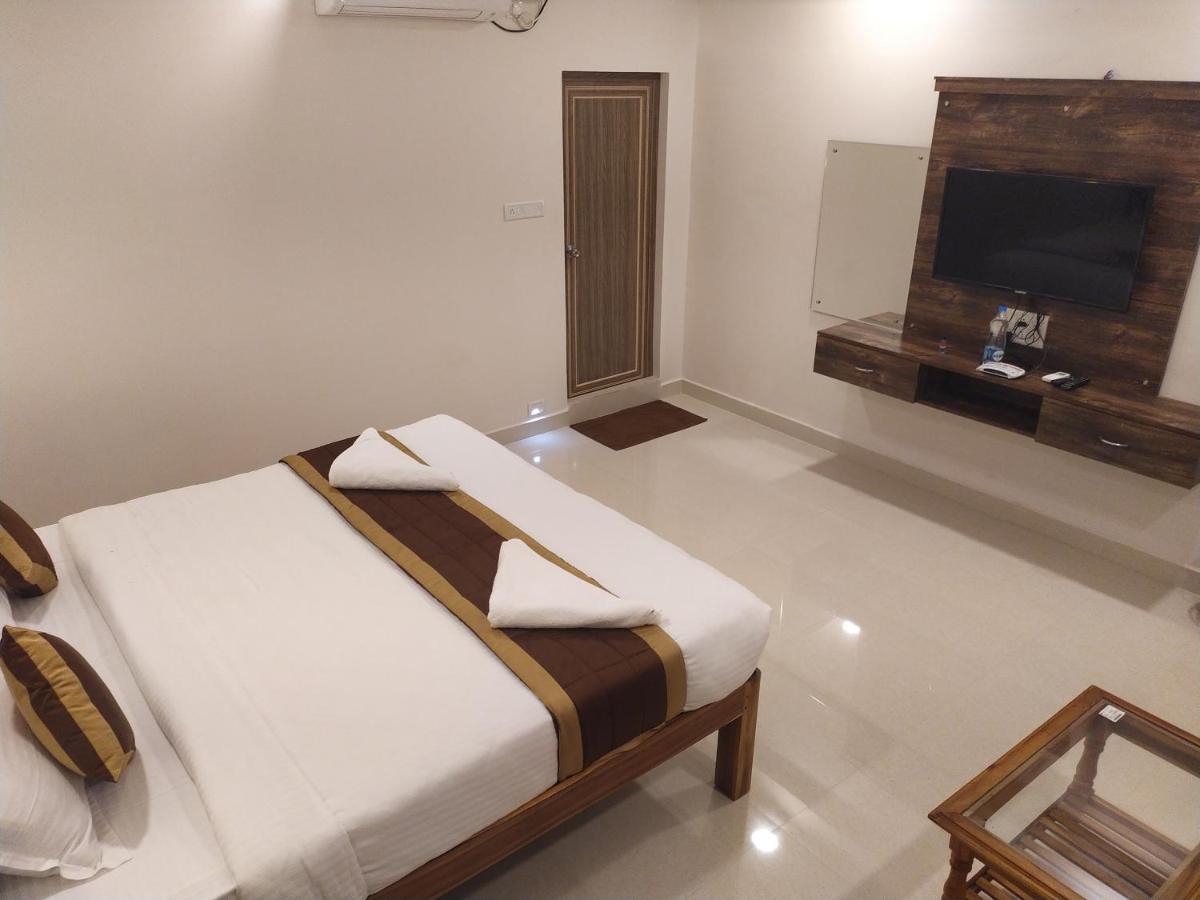 Hotel Rani And Rani Residency Pondicherry Exterior foto